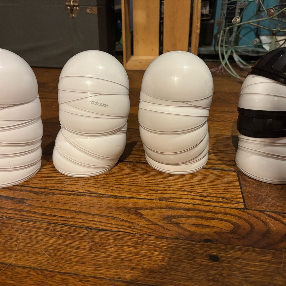 Crafting storage balls lot of 20